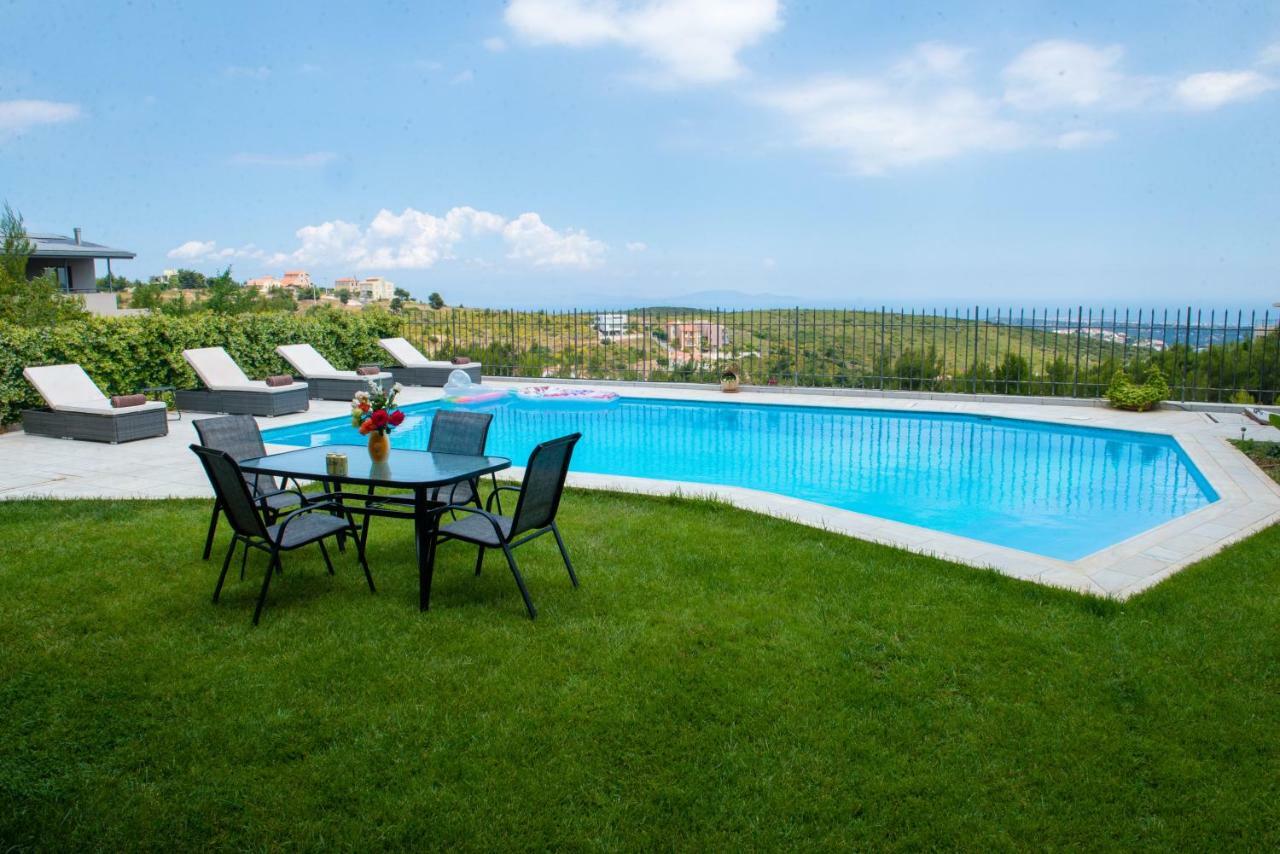 Villa Olympia Vip Dhrafi Exterior photo